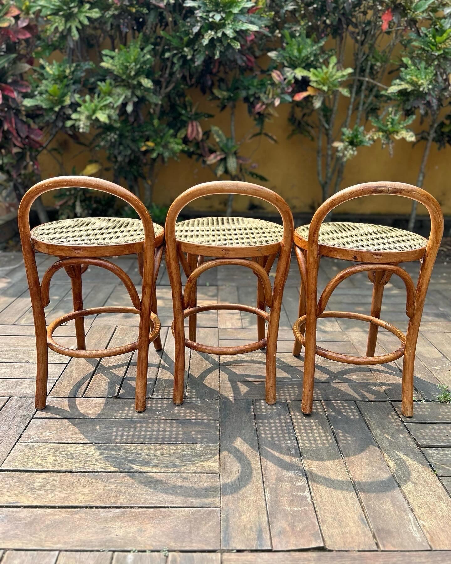 Trio bancos  Thonet