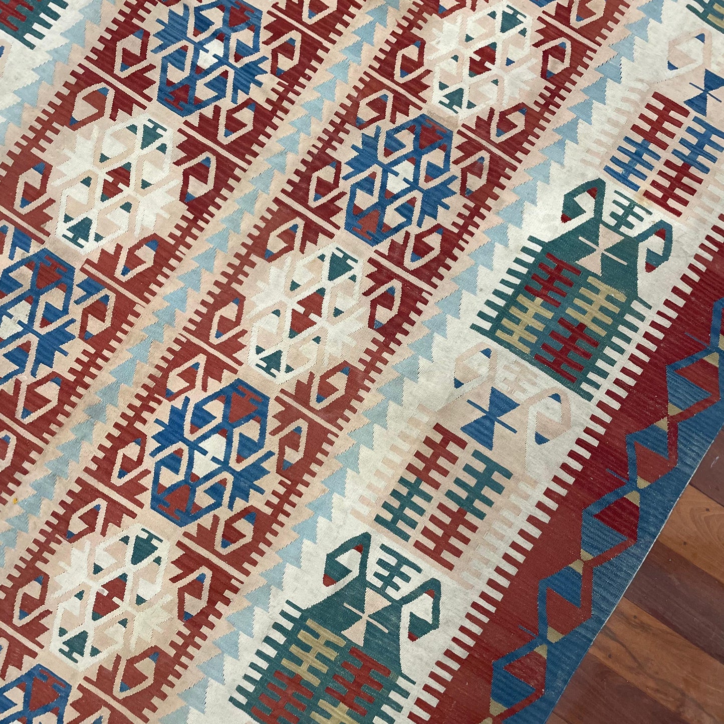 Tapete Kilim 360 x 250