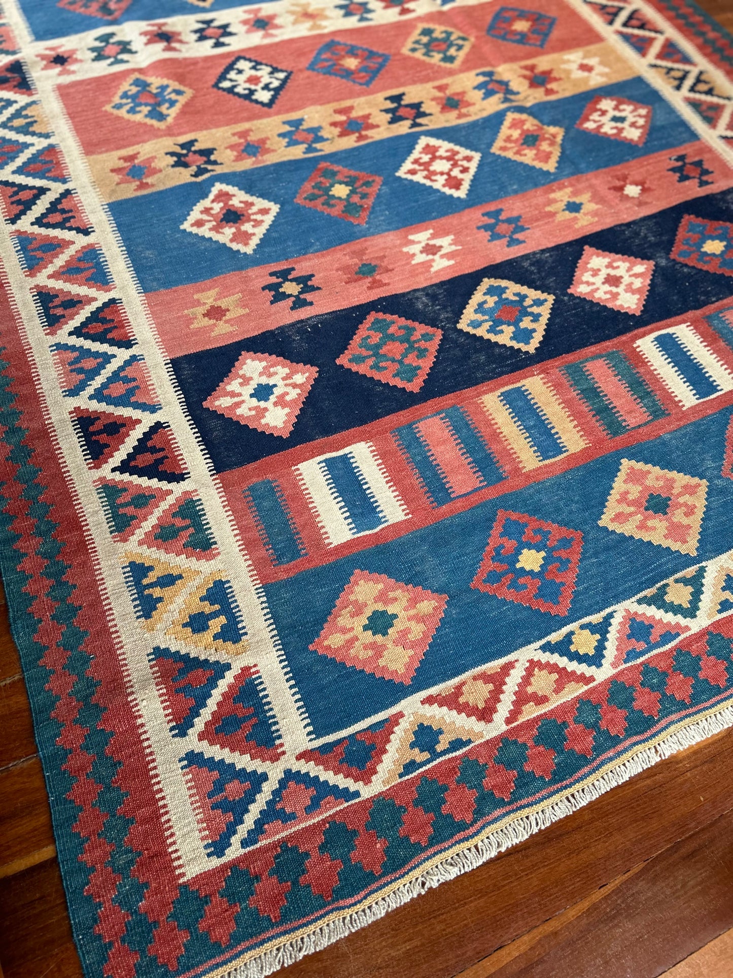 Tapete Kilim 276 x 176